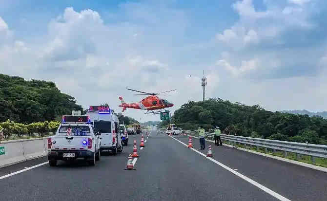 民丰高速公路汽车救援案例